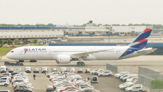 Qatar Airways станет акционером группы LATAM Airlines
